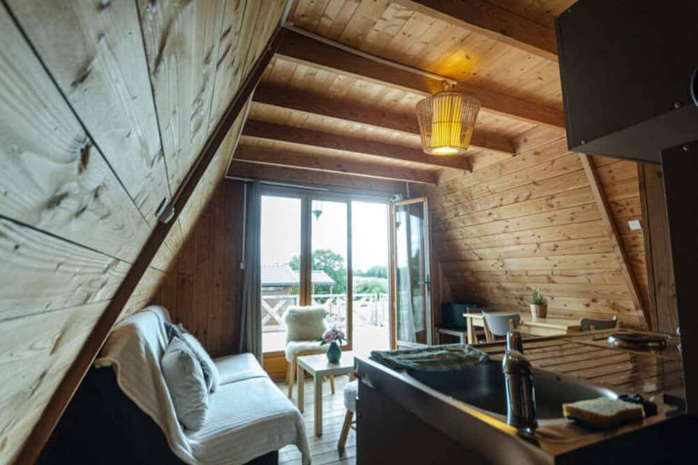 Chalet Tipi Pour 4 Personnes : un Chalet Insolite Pour un Séjour en Normandie ! in Notre-Dame-de-Bonne-Nouvelle, Región de Caen