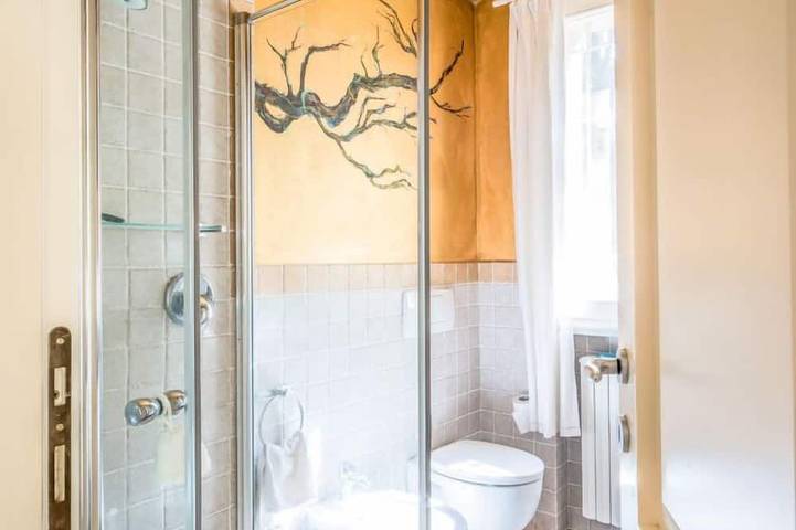 Ferienhaus für 8 Personen, mit Garten und Balkon sowie Pool in Livorno - 4