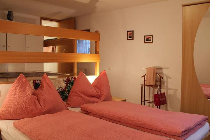 Ferienwohnung für 3 Personen, mit Garten in Pontresina - 4