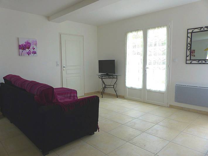 Gîte pour 4 personnes, avec jardin et terrasse à Le Château-d'Oléron - 3