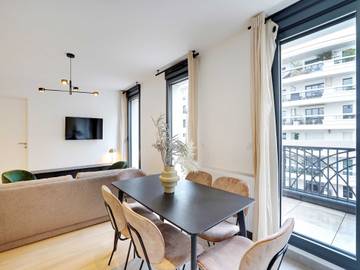 Appartement De Vacances pour 7 Personnes dans Levallois-Perret, Hauts-de-Seine, Photo 1