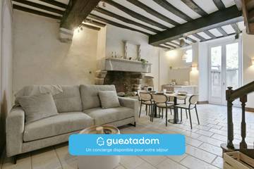 Location de vacances pour 10 personnes, avec terrasse, animaux acceptés à Laval