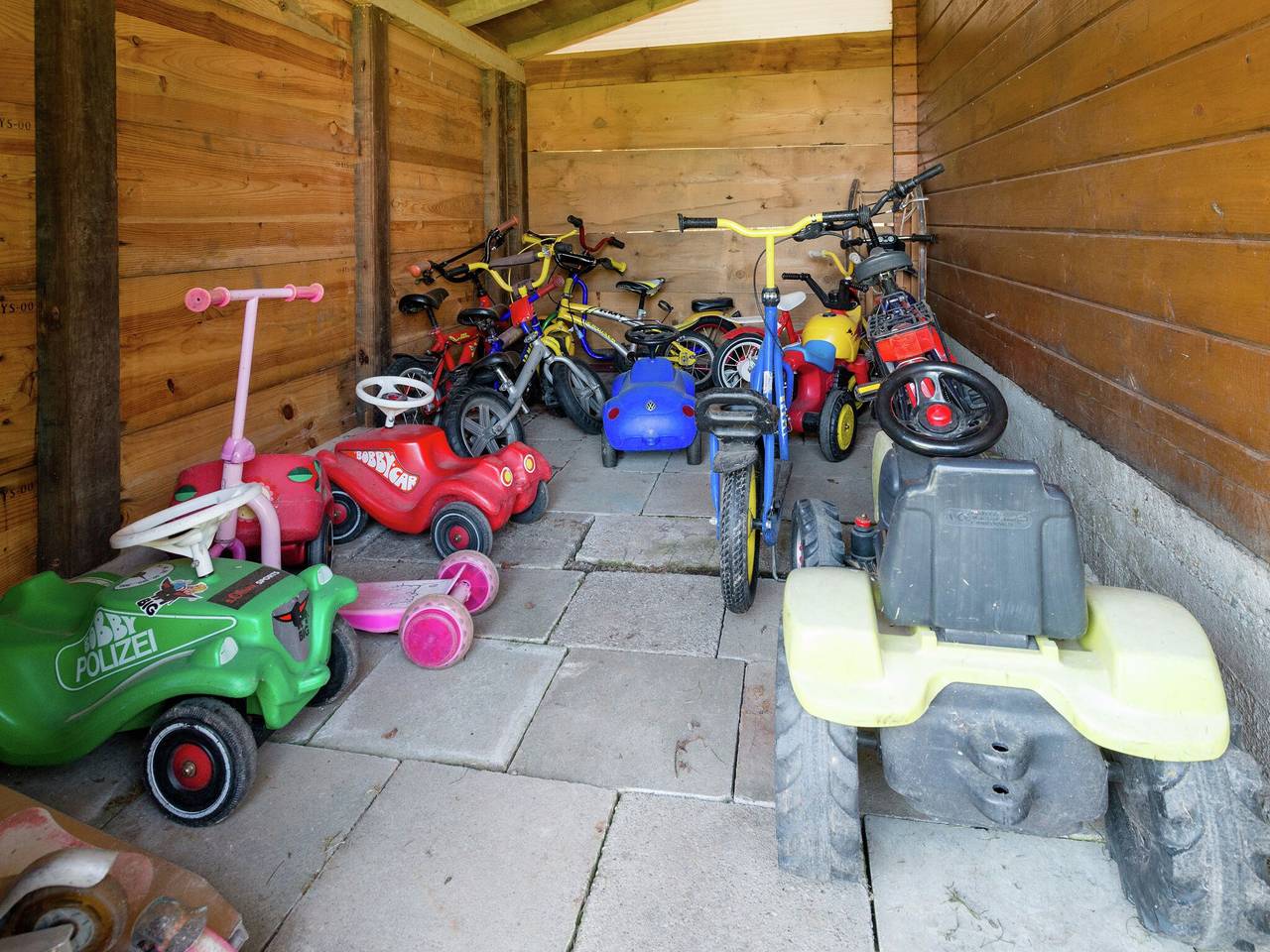 Geräumiges Ferienhaus mit großem Garten in Amel, Naturpark Hohes Venn