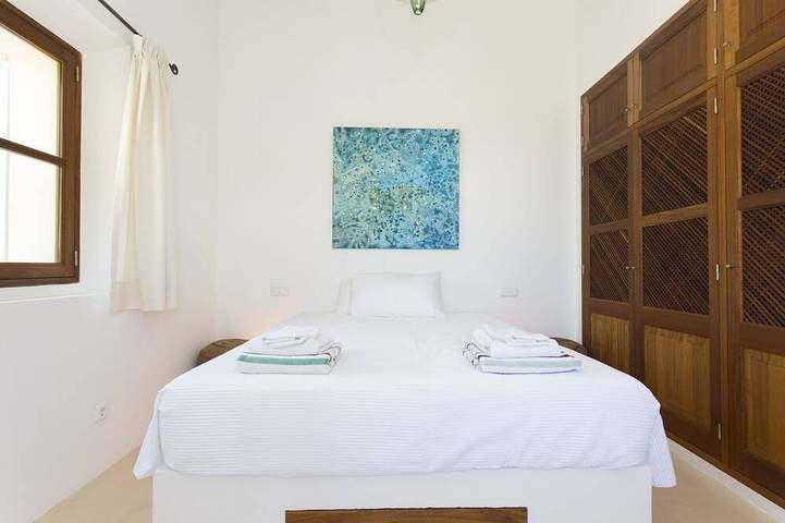 Villa With Private Pool with Sea Views . Homely  traditional majorcan house in Deià, Coast of Mallorca