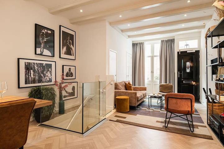 Appartamento intero, Appartamento di lusso con ampio soggiorno in Costa Olandese