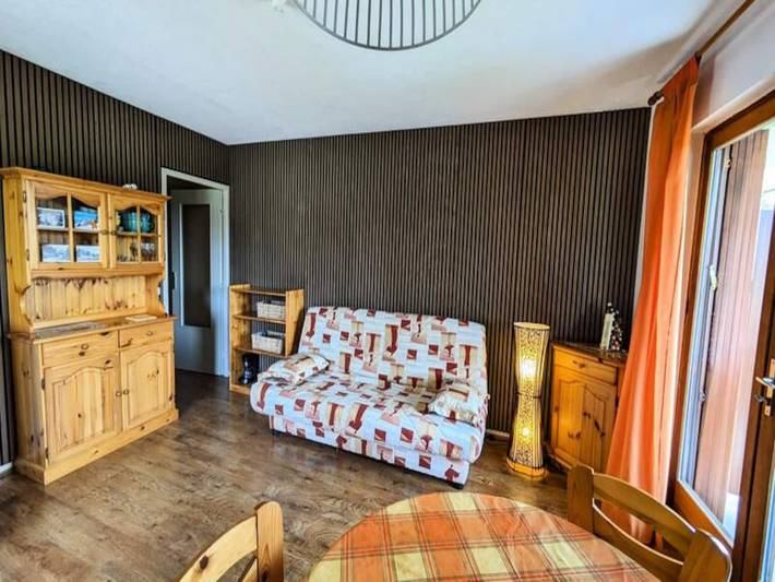 Gîte pour 4 personnes, avec terrasse, adapté aux familles dans Le Revard - 3