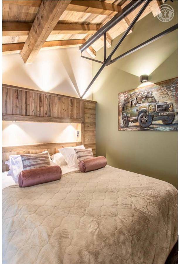 Six-Bedroom House in Le Bourget-du-Lac, Région de Chambéry