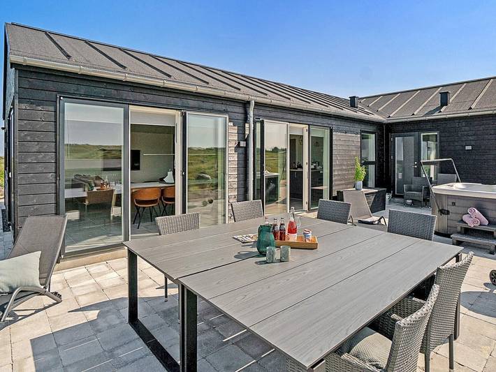 Ferienhaus für 10 Personen, mit Whirlpool und Terrasse sowie Sauna in Grønhøj Strand - 2