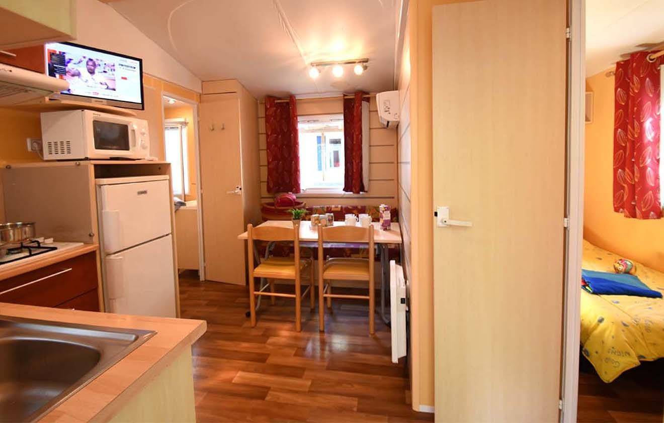 Mobil homes Les Salisses 8p clima in Vias Plage, Vias