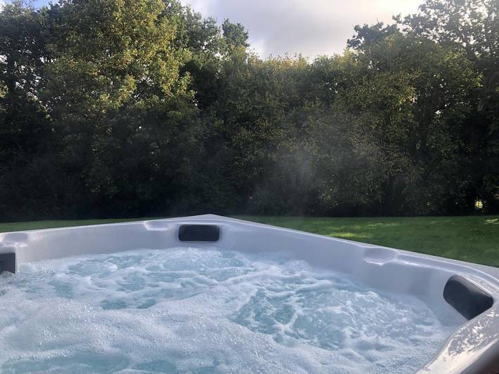 Gîte pour 4 personnes, avec jacuzzi et terrasse ainsi que jardin et sauna, animaux acceptés à Pédernec - 2