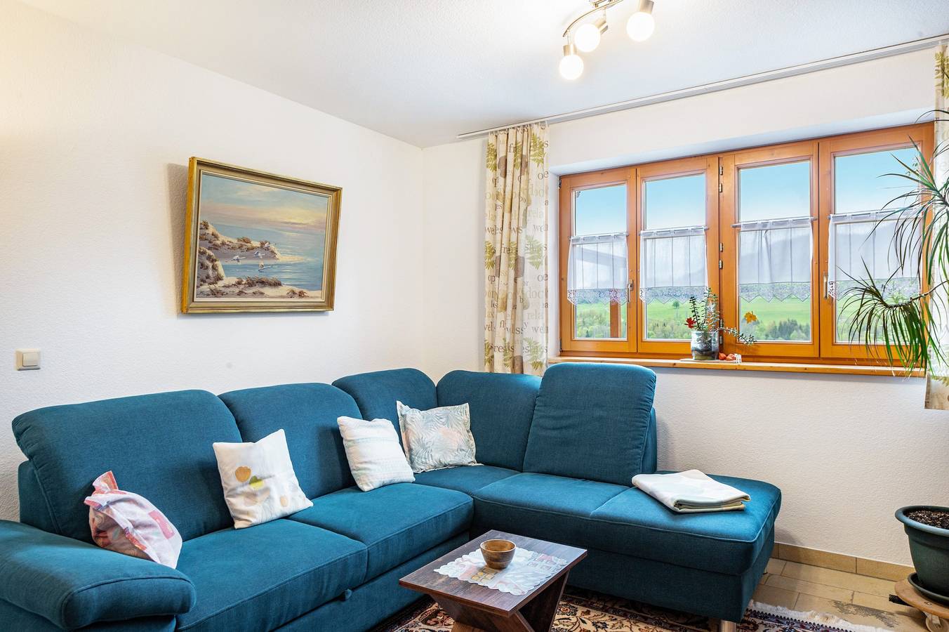 Ganze Wohnung, Ferienwohnung 'Am Fuchsbühl' mit Bergblick, privater Terrasse und Wi-Fi in Schopfheim, Südschwarzwald