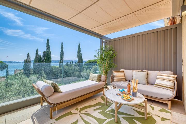 Vakantiewoning voor 6 personen, met terras en uitzicht op zee in Grimaud
