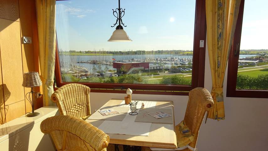 Ferienwohnung für 3 Personen in Burgtiefe