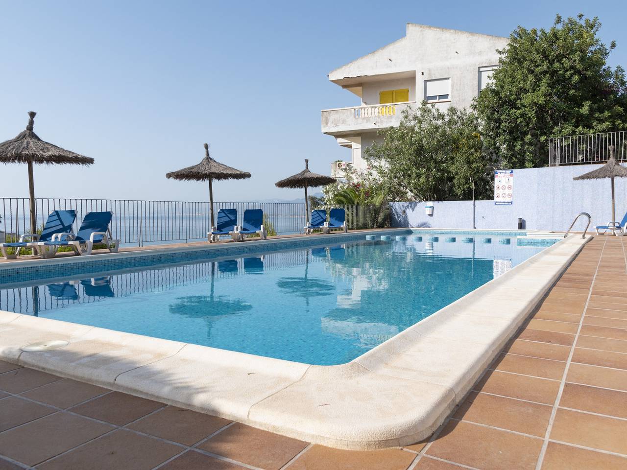 Ganze Wohnung, 3-Zi. Wohnung in Cullera mit Pool und Parkplatz, 450 m zum Strand in Cullera, Costa de Valencia
