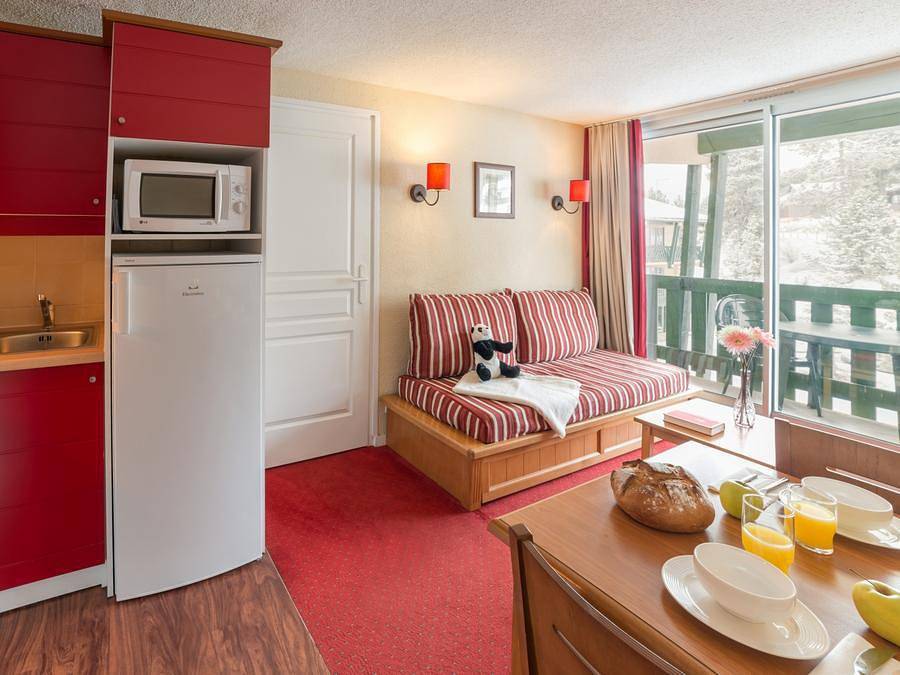 Pierre & Vacances Résidence Le Sequoïa - Appartement 6 personnes - (max 3 adultes) Standard in Bolquère, Parc naturel régional des Pyrénées catalanes