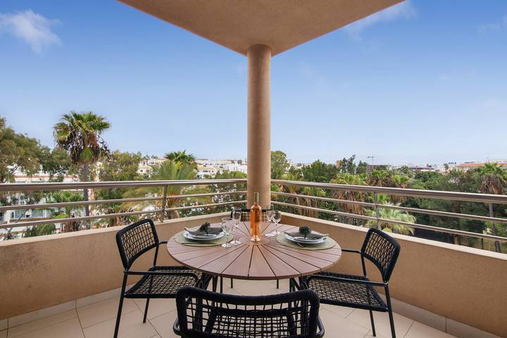 Gîte pour 3 personnes, avec balcon ainsi que bassin pour enfant et jardin à Albufeira - 3