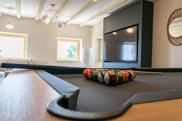 Location de vacances pour 12 personnes, avec sauna et jardin ainsi que jacuzzi et terrasse à Metzeral - 4