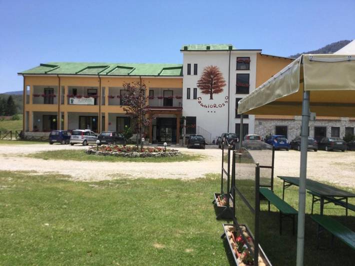 Hotel für 4 Personen, mit Garten und Ausblick - 1