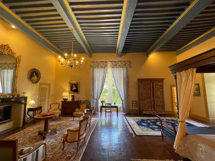 Location de vacances pour 2 personnes, avec piscine ainsi que vue et jardin à Rousson - 2