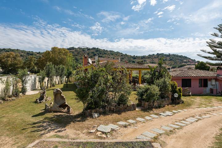 Holiday Home "Nicoletta" with Garden, Air Conditioning & Barbecue in Campulongu, Villasimius