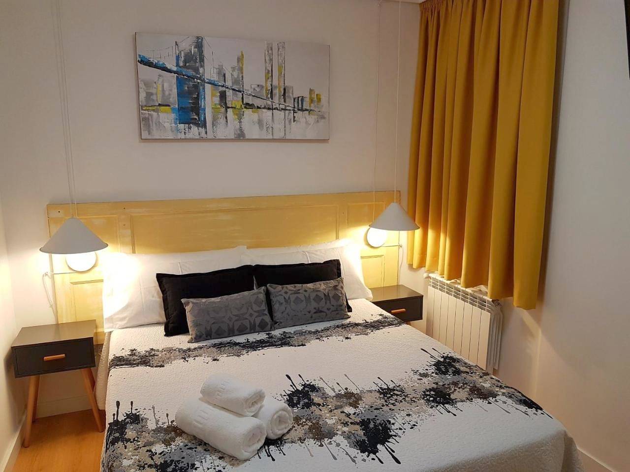 Single Room with Shared Bathroom in Logroño, Provincia de La Rioja