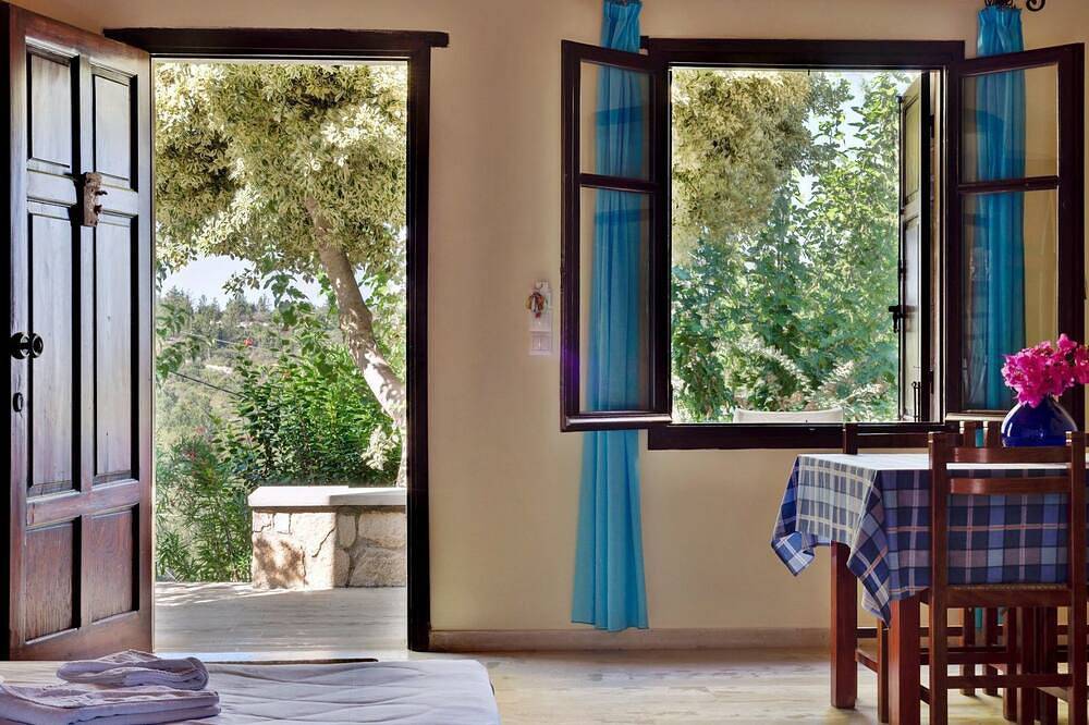 Ganze Wohnung, Gruppenunterkunft auf Kreta - separate Häuser in Douliana, Vamos