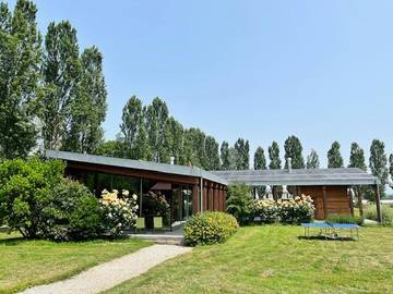 Location de vacances pour 4 personnes, avec sauna ainsi que jardin et vue à Boves