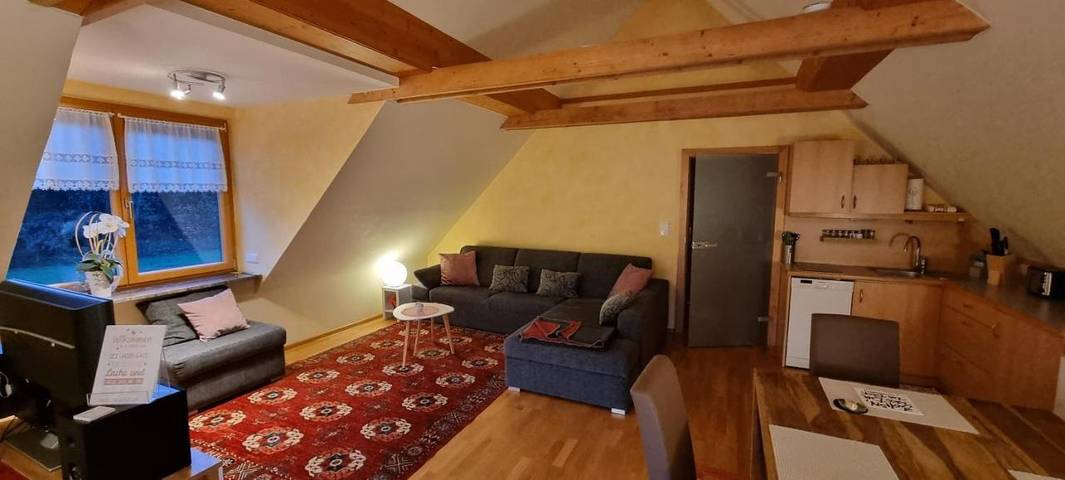 Ferienwohnung für 4 Personen, mit Terrasse und Sauna sowie Ausblick