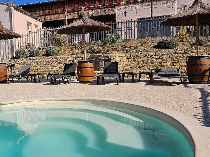 Camping L'Escale Occitane - Zelt 2 personen - Cosy life. 1 Bett (140 cm) in einem Ei! in Alzonne, Carcassonne und Umgebung