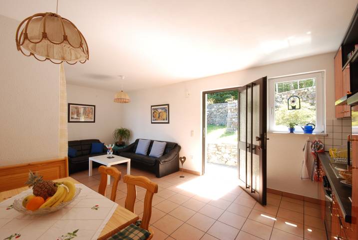 Ganze Ferienwohnung, Serenita in Gambarogno, Lago Maggiore (Schweiz)