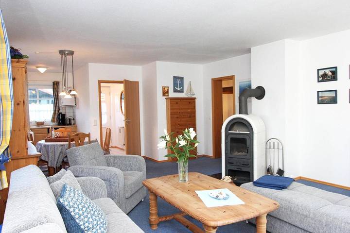 Ferienwohnung für 4 Personen, mit Terrasse und Garten in Prerow - 2