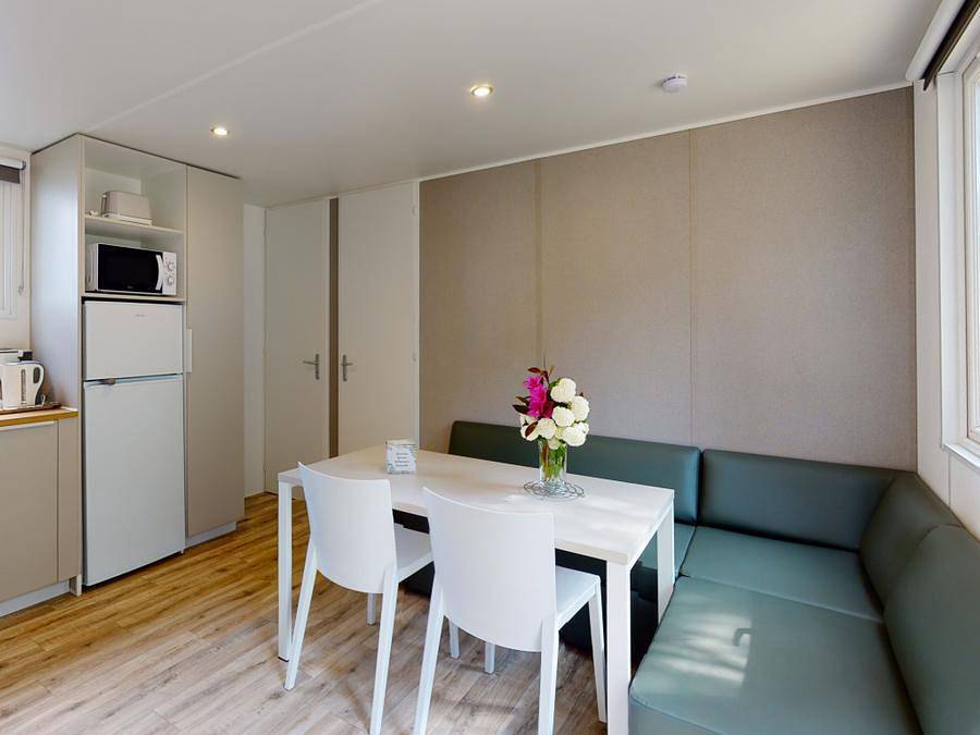 Camping Domaine de l'Orangerie de Lanniron   - Mobile home 4 persons - 2-bedroom escape in Quimper, Quimper region