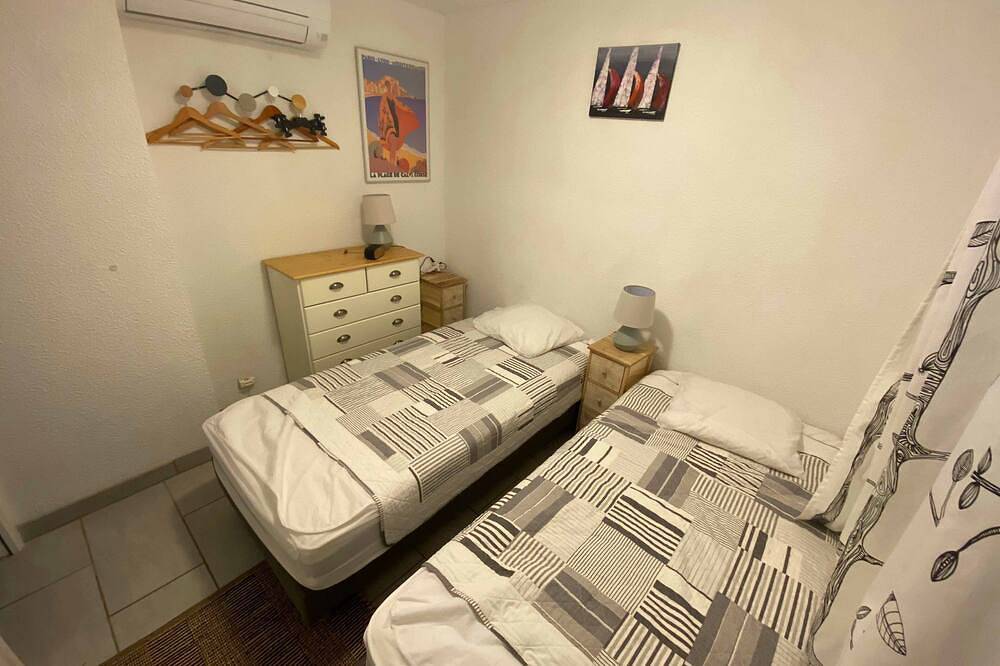 Appartement entier, 3/4 pièces 55m², toit terrasse de 28m², climatisé, vue mer et Estérel in Théoule-sur-Mer, Massif de l'Esterel