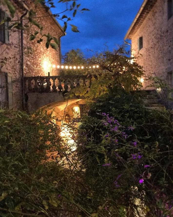 Gîte pour 2 personnes, avec Terrasse et Jardin ainsi que Piscine et Vue à Massillargues-Attuech - 3