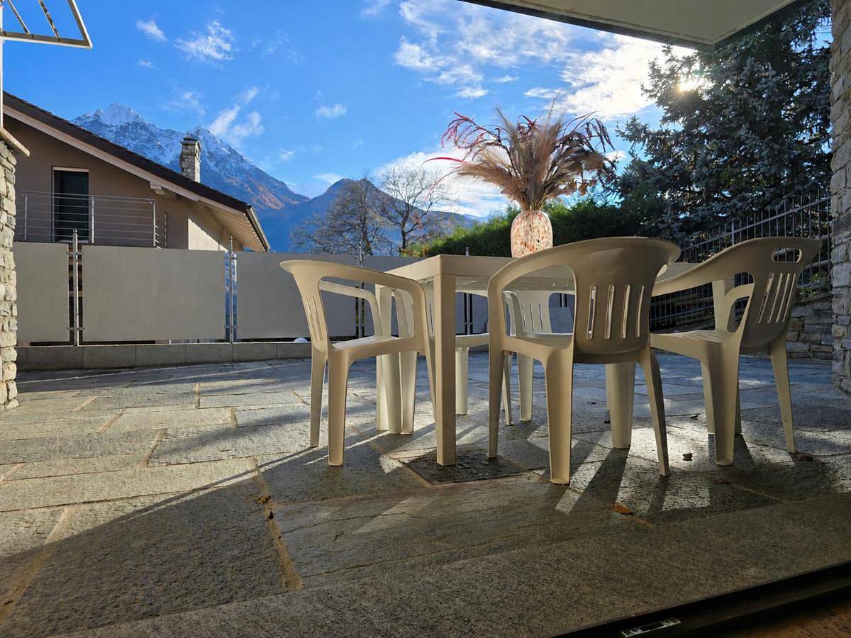 Appartement entier, Appartamento con Biliardo Privato Patio e Parcheggio Aosta in Saint-Christophe, Alpes valaisannes
