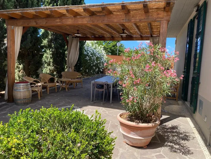Appartamento vacanze per 6 persone, con piscina e giardino - 1