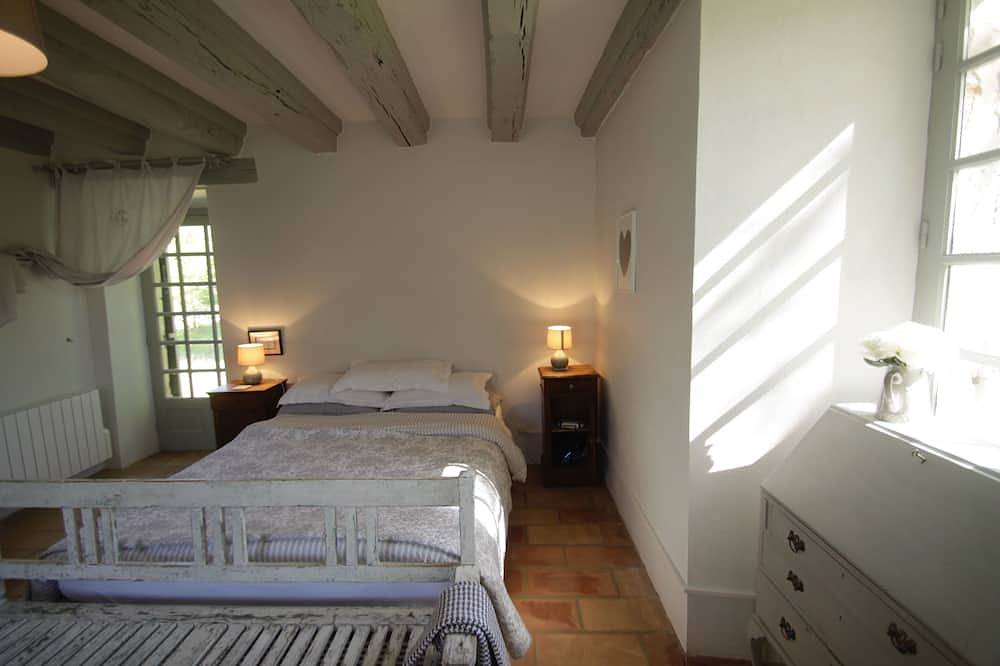 Charming Dordogne Cottage for Six Persons with Pool near Bergerac & Issigeac ⭐ in Plaisance, Périgord Pourpre