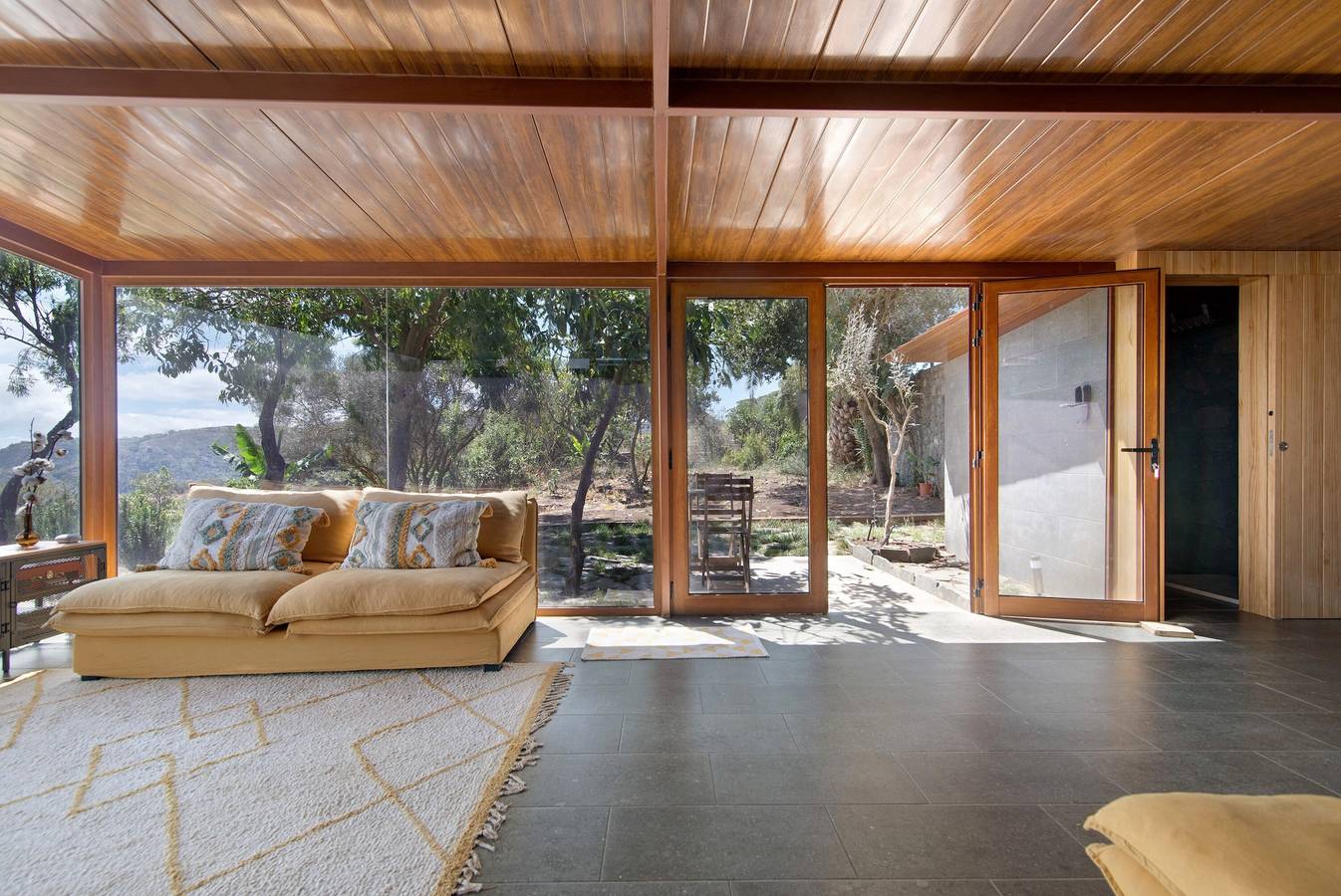 Finca 'La Casita De La Orilla De Peñate' met zeezicht, privéterras en Wi-Fi, foto 8