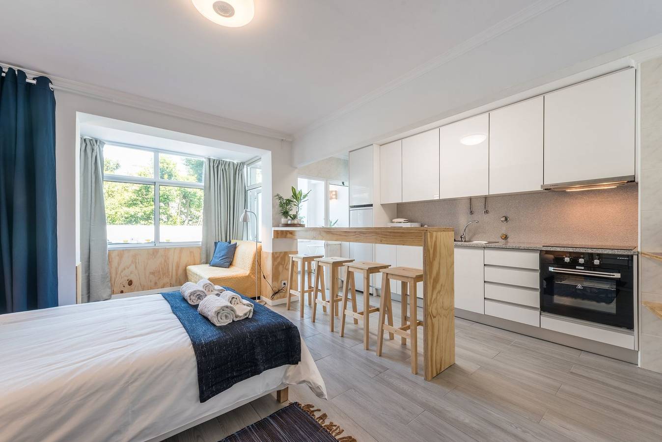 Ganze Wohnung, Ferienwohnung für 4 Personen mit Balkon in Santo Ildefonso, Porto