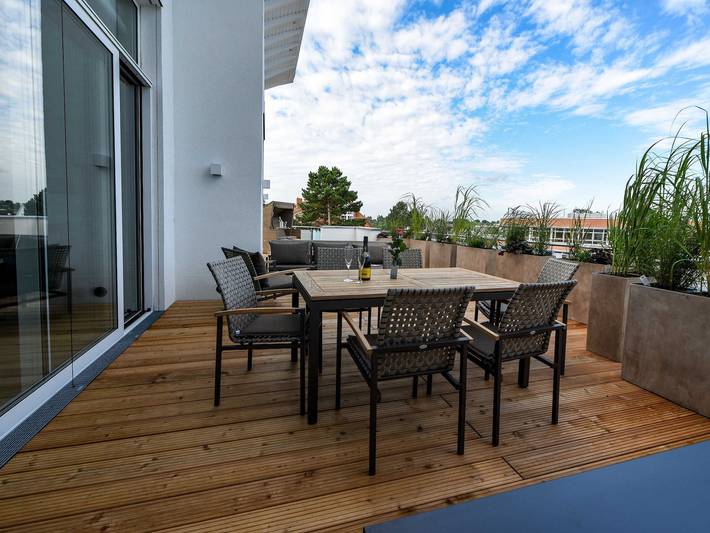 Ganze Ferienwohnung, Refugium Seestrasse - 3-Raum Fewo, 104m², Balkon in Scharbeutz, Ostholstein