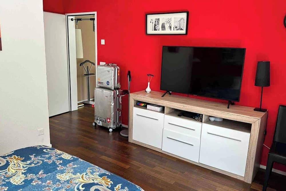 Ganze Wohnung, Garden apartment at Zurich lake in Richterswil, Kanton Zürich