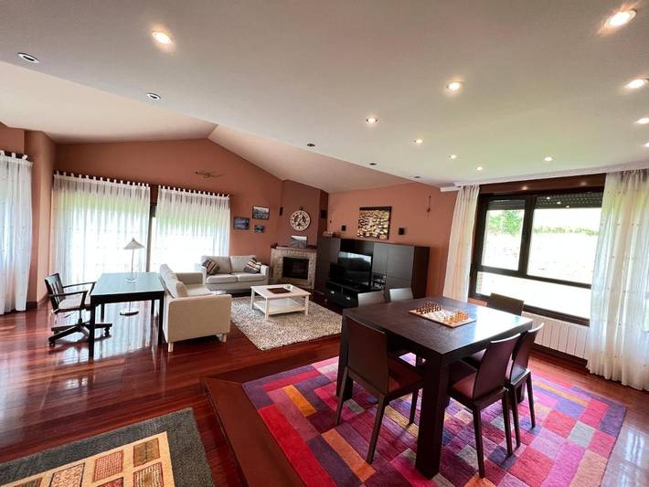 Location de vacances pour 8 personnes, avec vue et terrasse à Mungia - 4