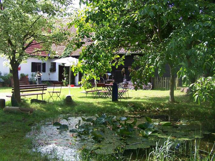 Ferienwohnung für 8 Personen, mit Garten und Seeblick in Lalendorf - 4