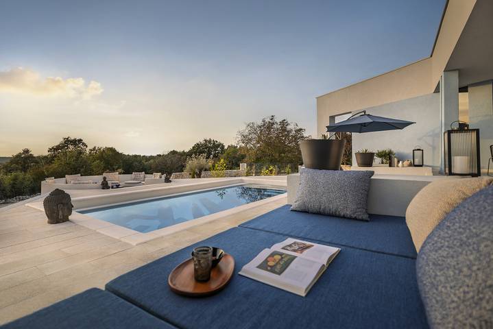 Ferienhaus für 6 Personen, mit Balkon/Terrasse und Terrasse sowie Garten und Pool in Sveti Petar u Šumi - 4