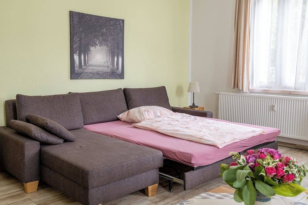 Ganze Wohnung, Komfortable und geräumige Gästewohnung im Grünen in Wittenberg, Fläming