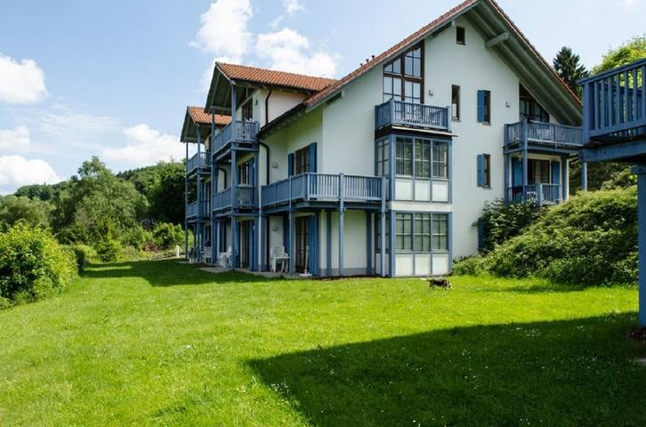 Ferienwohnung für 3 Personen, mit Balkon und Terrasse sowie Garten in Schöfweg - 2