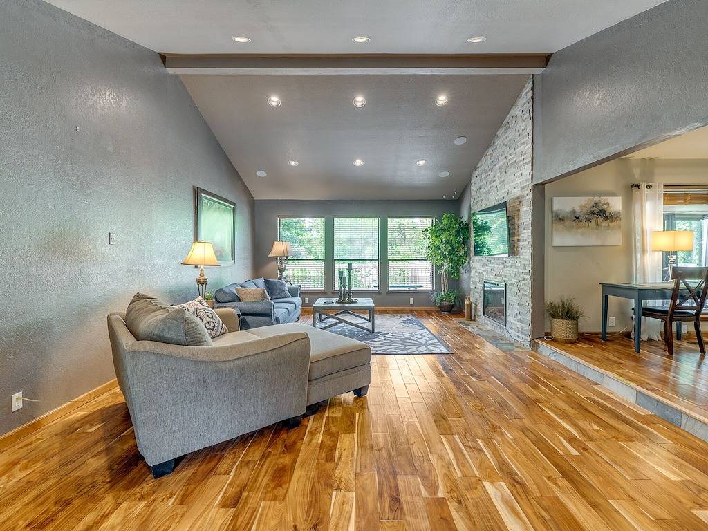 Quiet, spacious home with large deck in secluded Forest Oaks in central Edmond . in Edmond, Oklahoma County