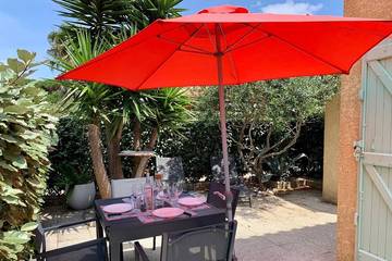Gîte pour 5 personnes, avec terrasse ainsi que jardin et piscine dans Plage Nord (Saint-Cyprien)