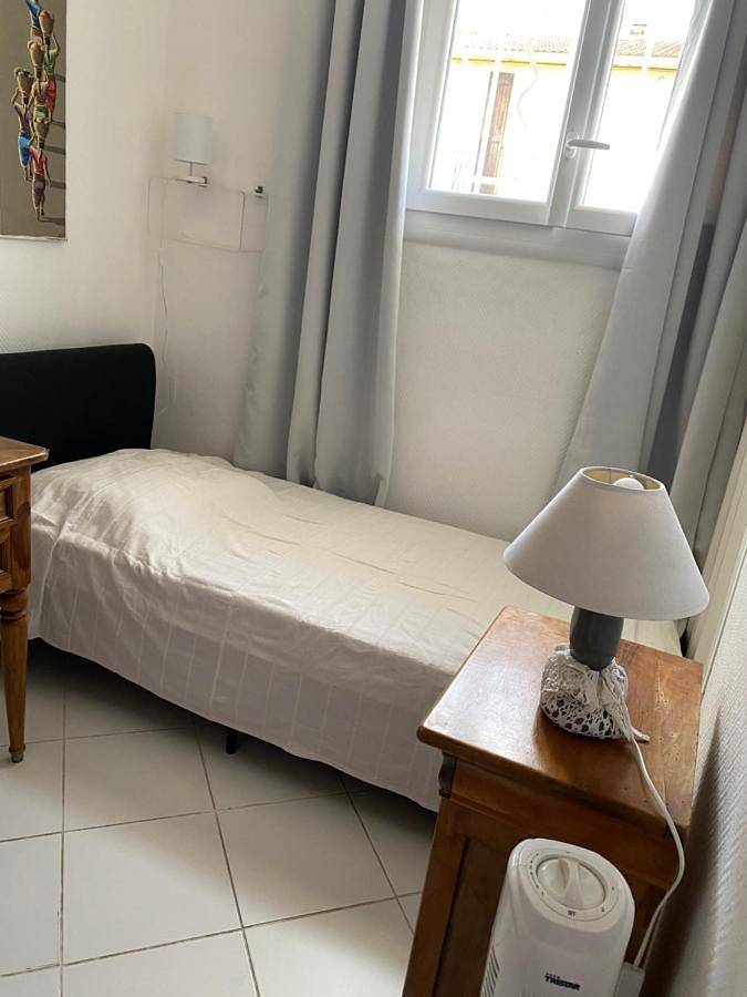 Location de vacances pour 6 personnes, avec terrasse et piscine à Morières-lès-Avignon - 3
