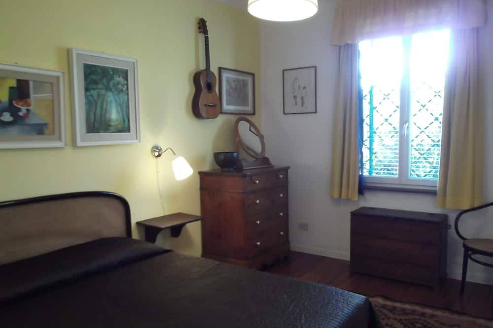 The house in the hills of Chiavari in Sanguineto (Chiavari), Chiavari
